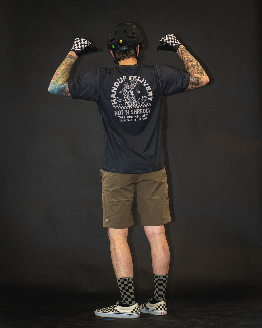 Gloves - Checkered Black/Tan