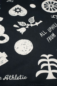 Neck gaiter made with Italian fabrics. Great for those colder bike rides or runs.